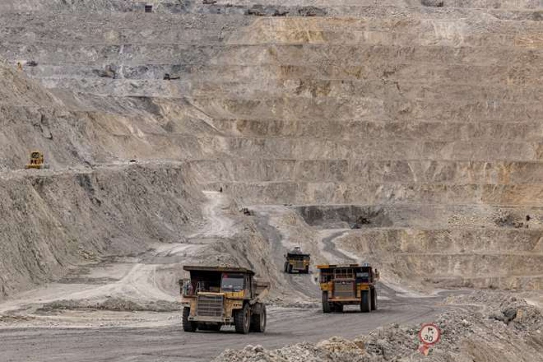 تداوم رشد تولید و استخراج در کارنامه ۶ ماهه شرکت ملی صنایع مس ایران تداوم رشد تولید و استخراج در کارنامه ۶ ماهه شرکت ملی صنایع مس ایران